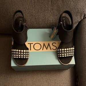TOMS Black and White Open-Toe Sandals